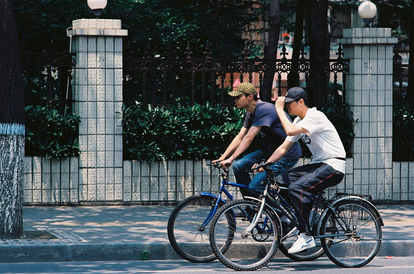 Bicycle in China-we buy car, and enjoy more fun on a bicycle!